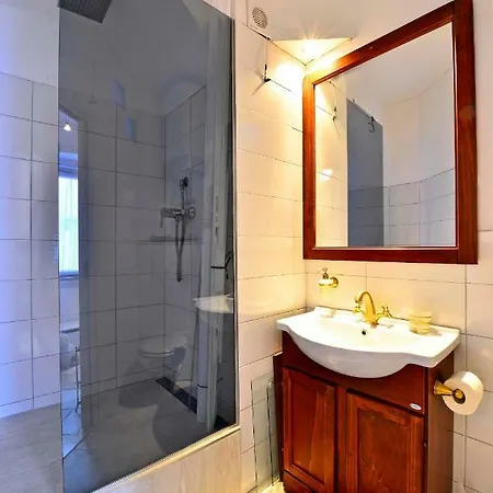 Guest house Romantic Gena *